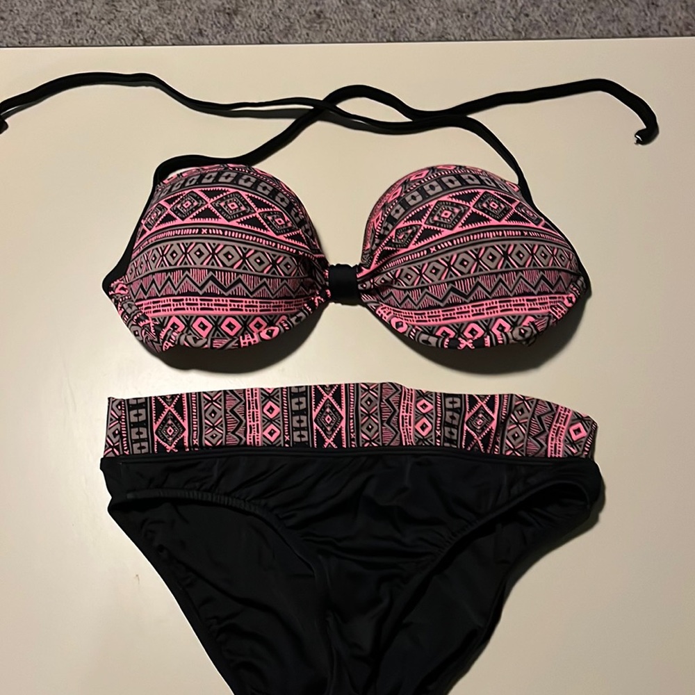 Venus Bikini